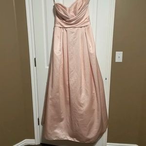 Davids Bridal Sz 8 Strapless Petal Pink Bridesmaid Prom Formal Dress Ball Gown